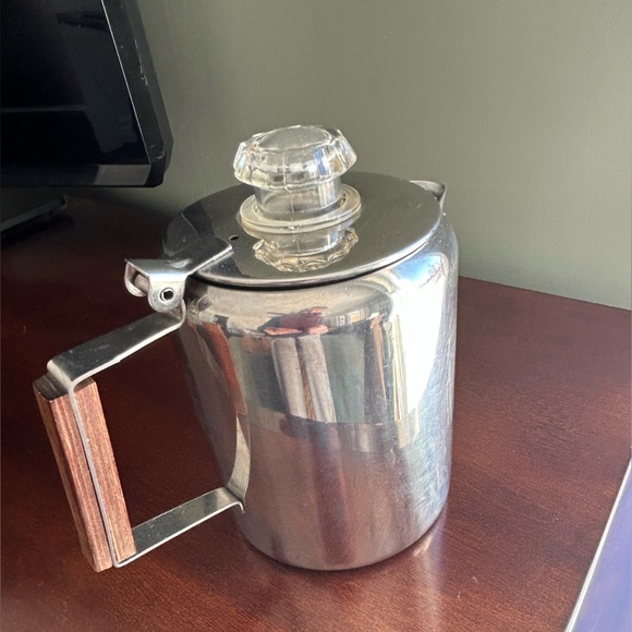 Small Vintage Stainless Steel Coffee Pot with Wooden Handle - 3 cup - Picture 3 of 8
